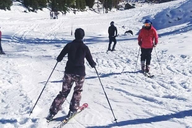 Learn skiing