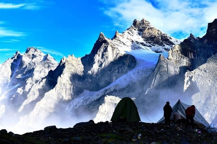 Mountains in deo tibba base camp