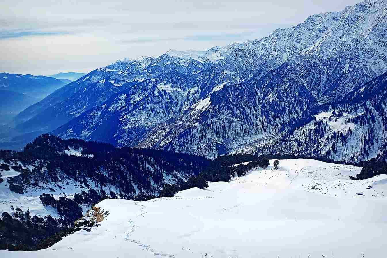 View from patalsu peak top